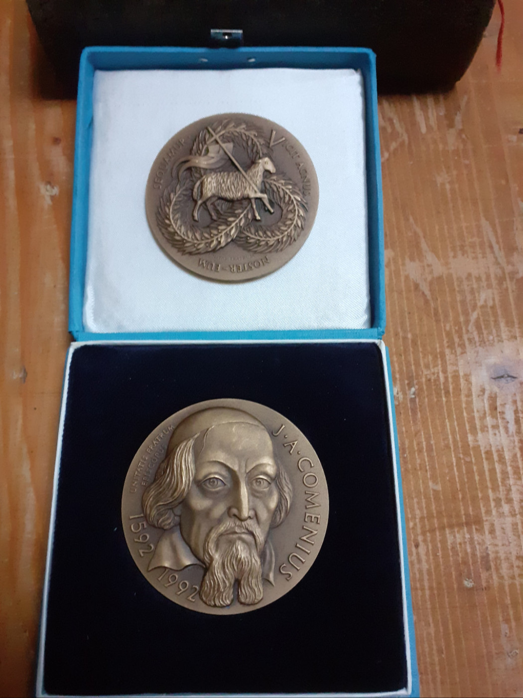 Medaile  J. A. Komenský